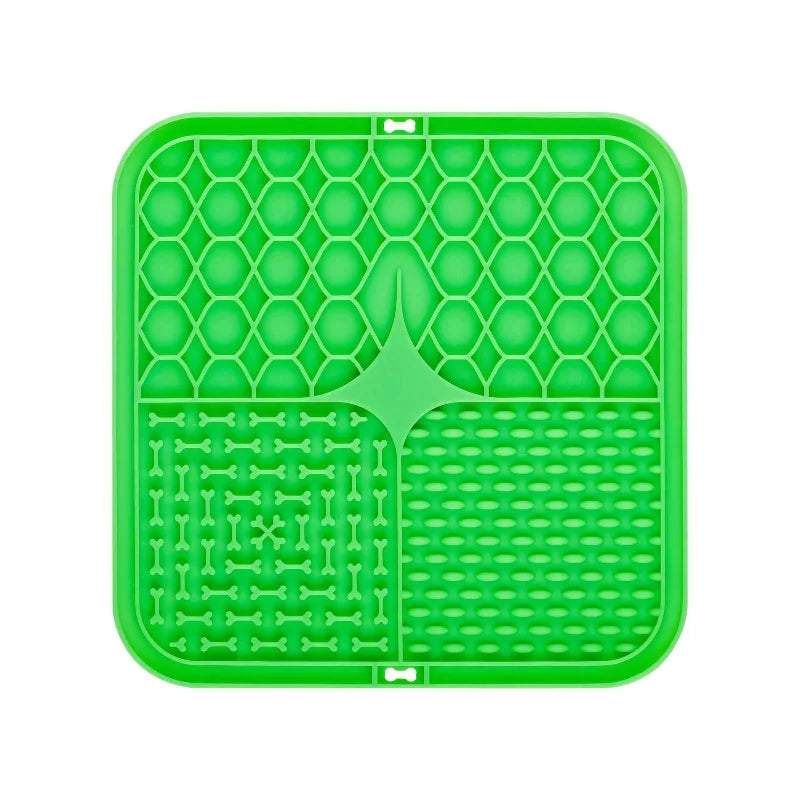 Anxiety Relief Dog Lick Mat — Keeps Dogs 
Calm During Bath, Grooming & Alone Time